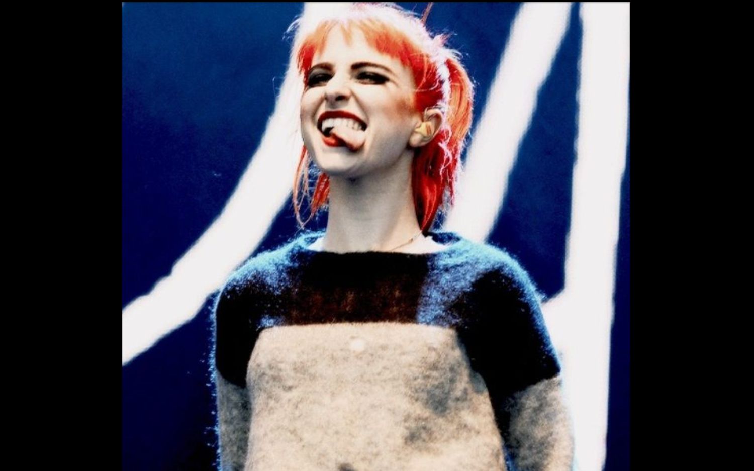 [图]Paramore - Still Into You (Live at BBC Radio 1's Big Weekend 2013)