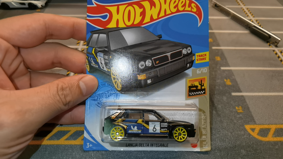 风火轮 21j 蓝旗亚 lancia delta integrale 错版翻车