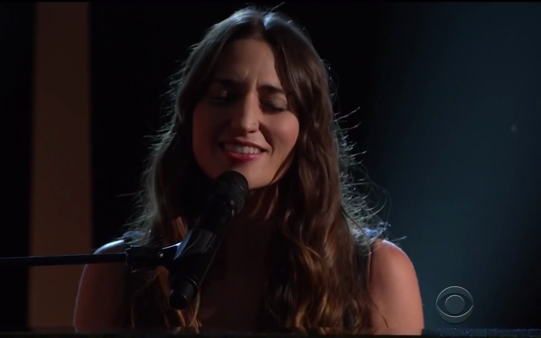 Riveting Performance Sara Bareilles Live singing You've Got a Friend 2015 in H哔哩哔哩bilibili