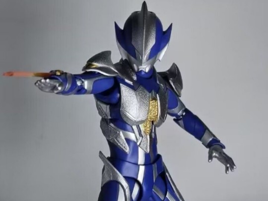 万代 shf 猎手骑士剑 奥特曼 希卡利奥特曼 梦比优斯奥特曼 实物图速递2哔哩哔哩bilibili