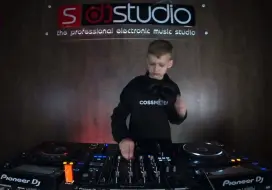 Download Video: COSSMO DJ - Progressive RadioShow #8 [Progressive House/ Melodic Techno DJ Mix]