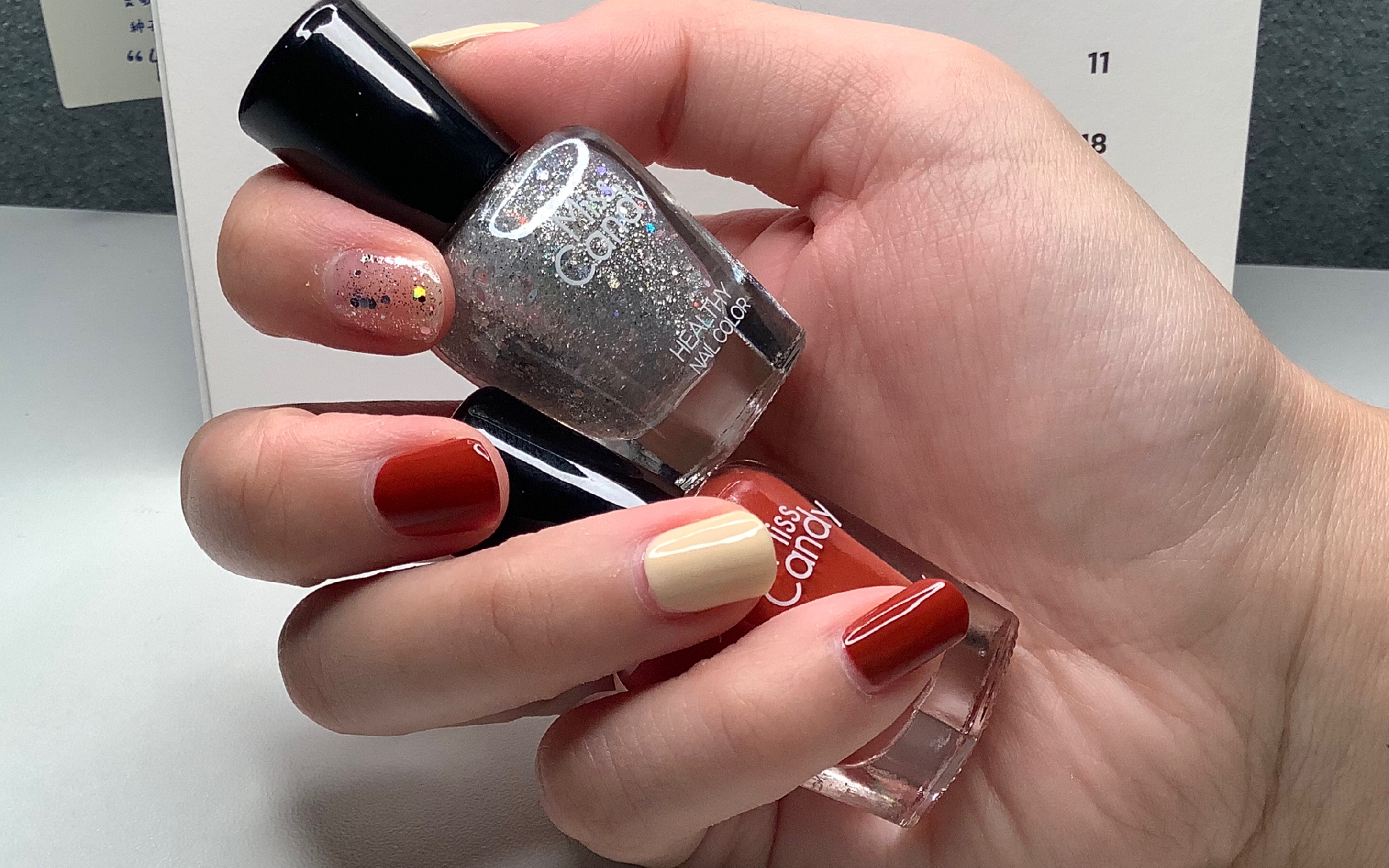 [misscandy水性指甲油]秋冬橘白跳色分享