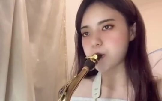 [图]明天会更好 萨克斯风 Tomorrow Will Be Better - Saxophone Cover By Tiffany