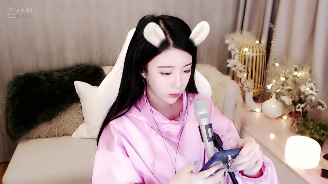 虎牙-小音啊_2020-06-24-0216_06-24-0431_别翻了就我吧