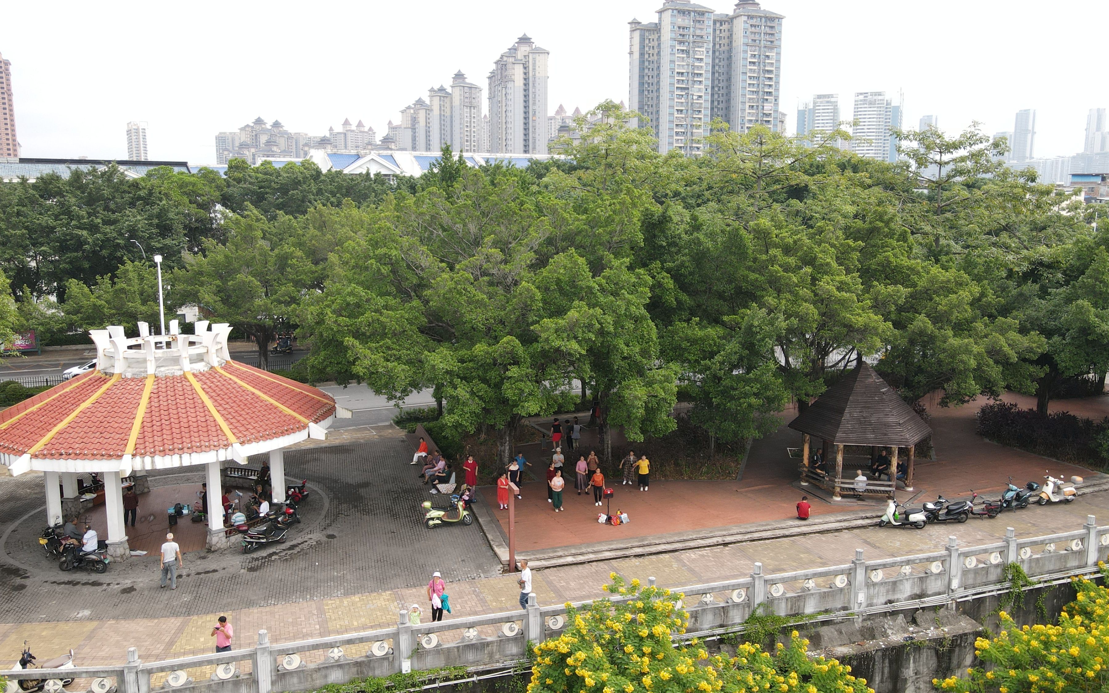 广西南宁邕江江滨公园景观带(b段)