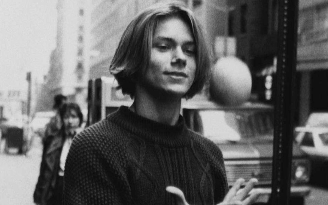 [图]“永远流淌的凤凰河，忧伤是你，炽热是你”/A Tribute to River Phoenix