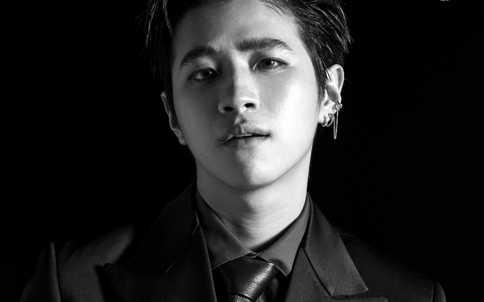 林乐杰plan破洞乐不够正装卡通乐来凑答应小可爱的两期视频已完成