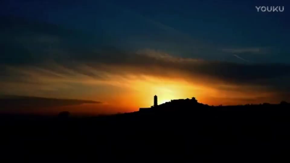 火山上的寺院昊天寺夜景!高清哔哩哔哩bilibili