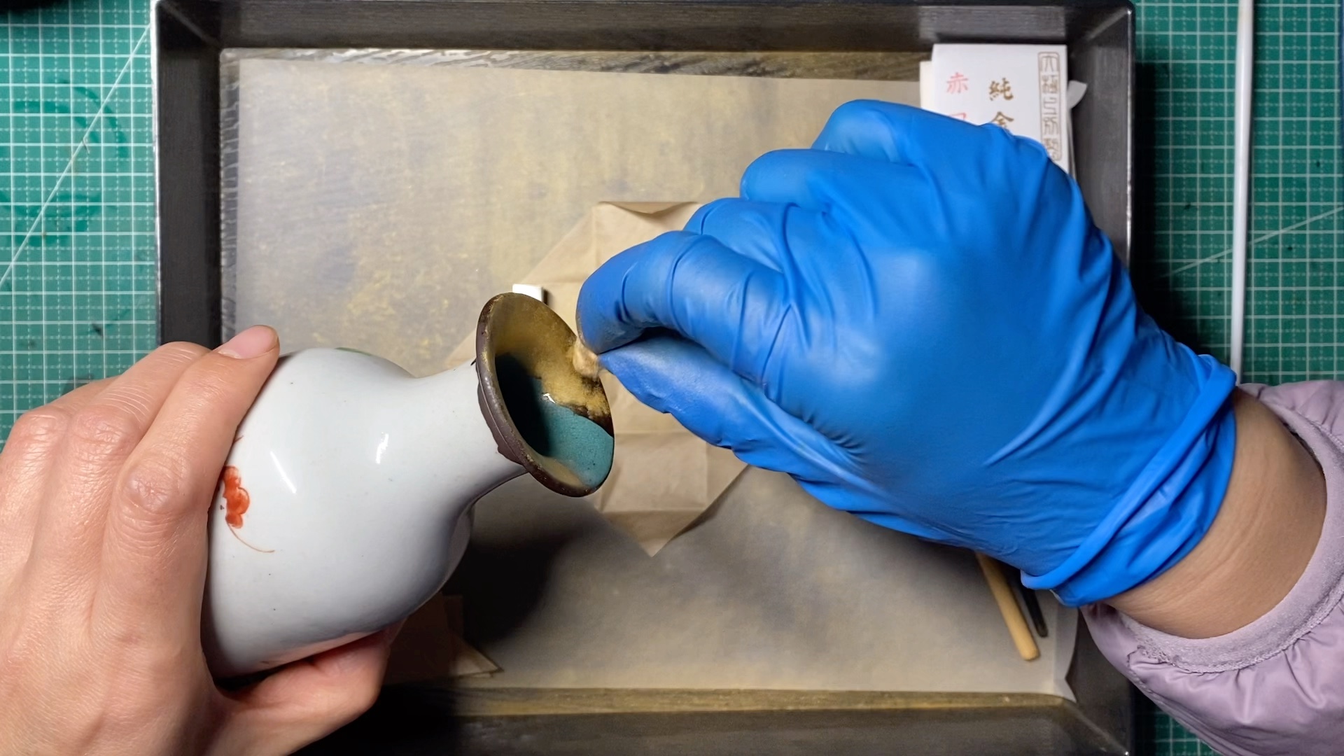 金缮修复粉彩菊花花瓶2