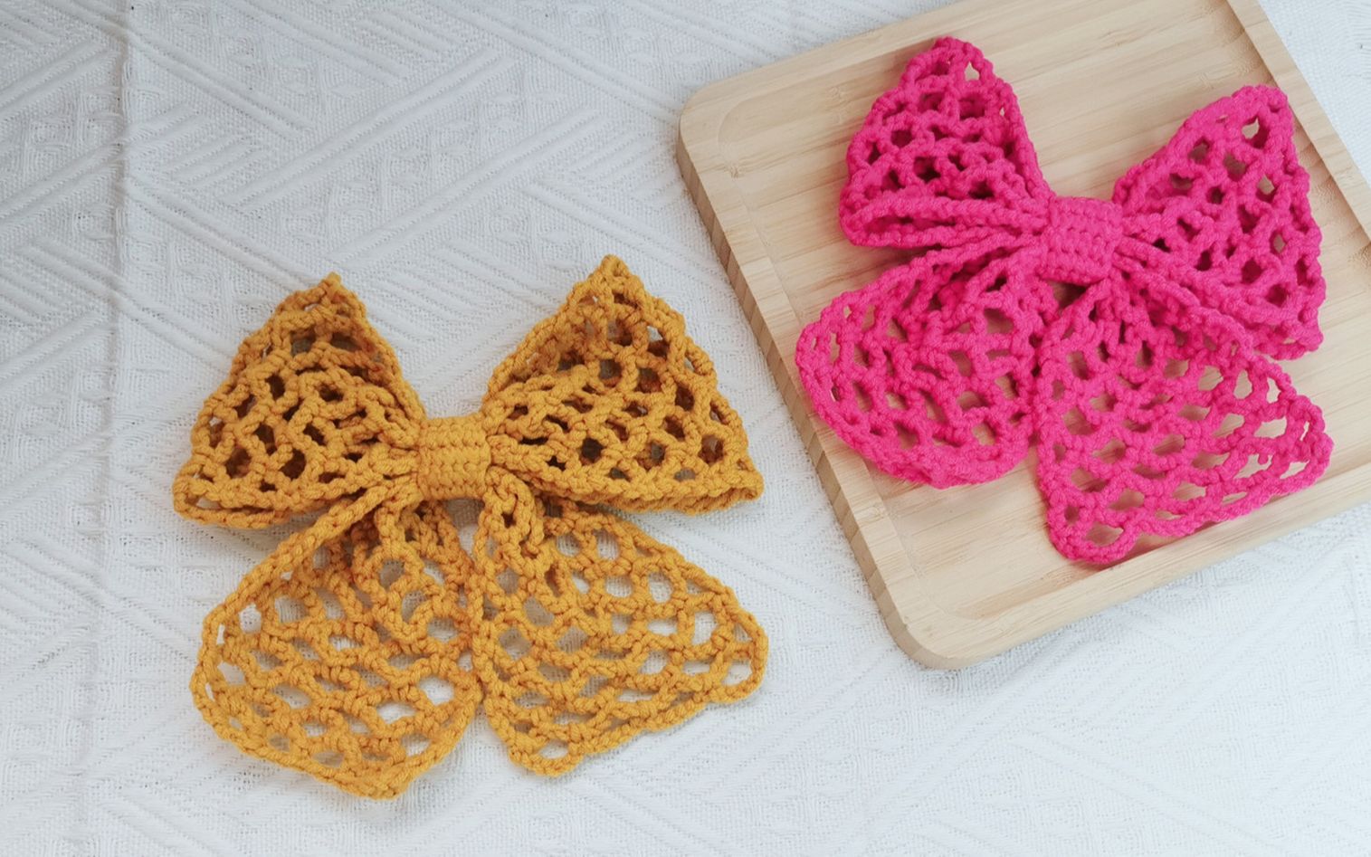 毛线钩织镂空蝴蝶结配饰豫豫手工编织