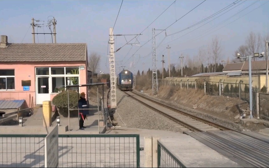 磁莱线16济局莱段最后的内燃时代