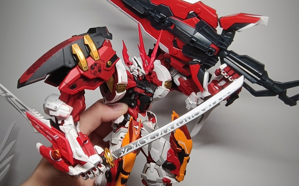 "满怀希望就会所向披靡."爆改红异端猩猩臂,记得看到最后喔