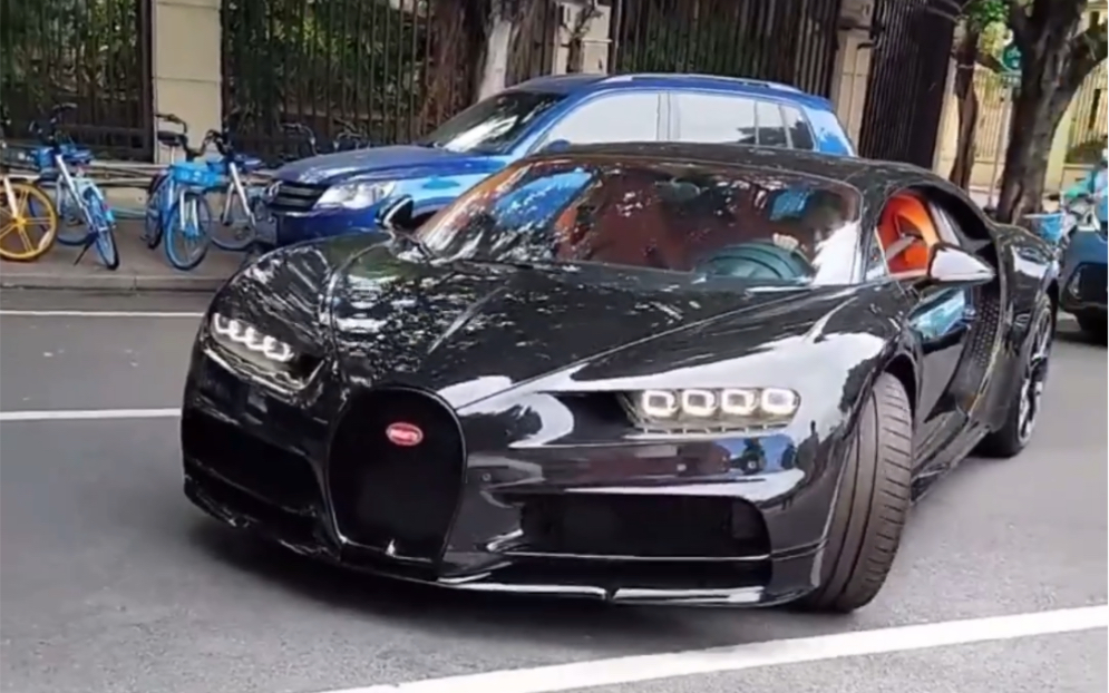 八眼龙王布加迪chiron