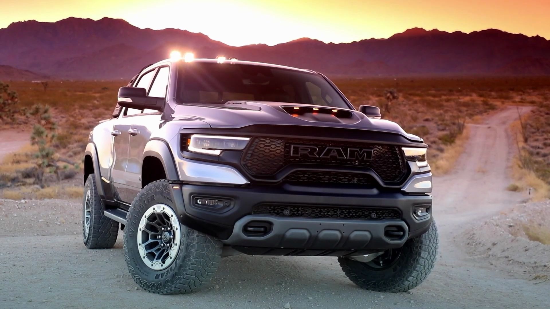 道奇新一代 ram 1500 trx 详解_哔哩哔哩 (゜-゜)つロ 干杯~-bilibili