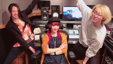 遠藤ゆりか　サイン入りポスター　Emotional Daybreak 91iLgDA4keL._UF350,350_QL50_.jpg