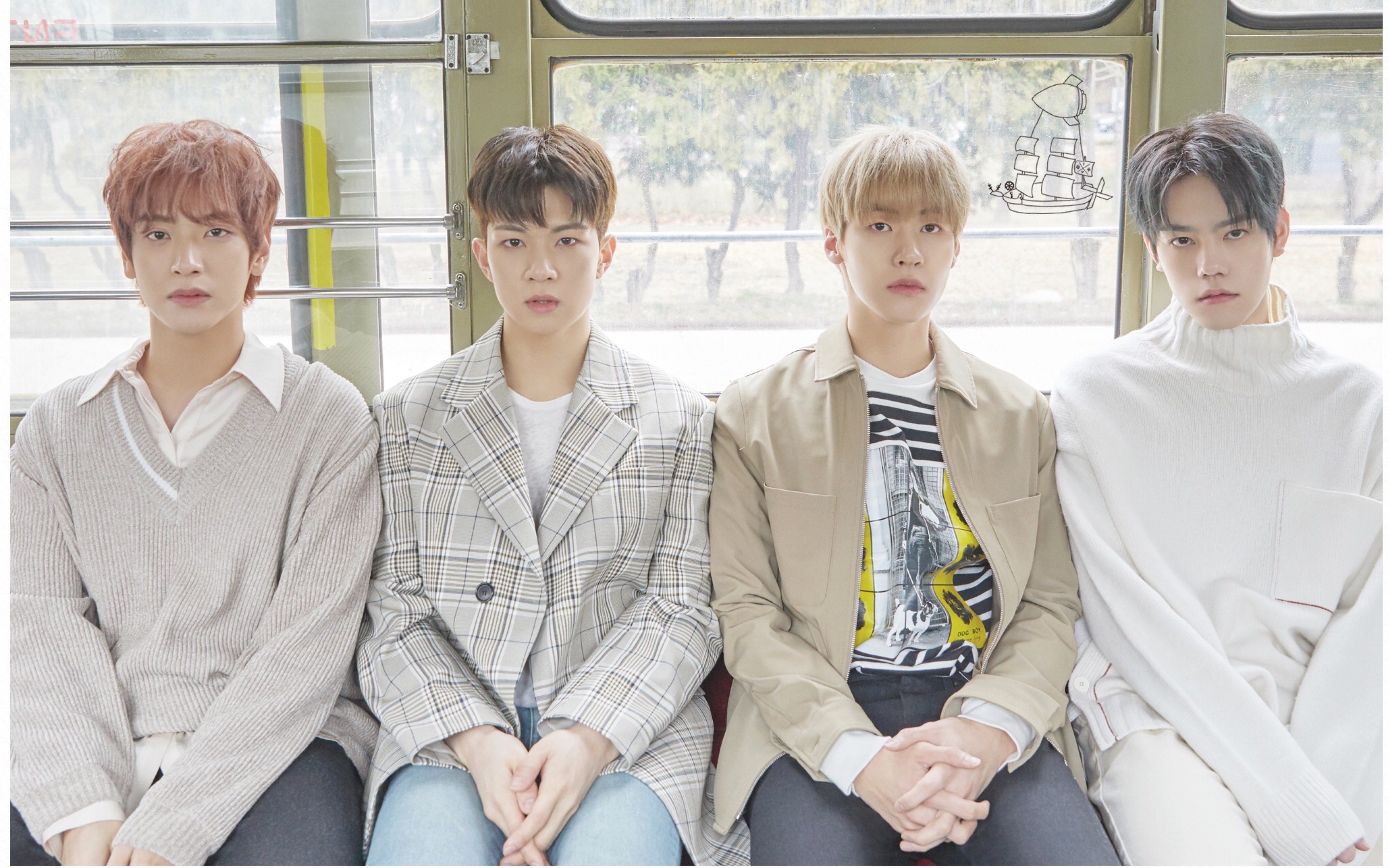 【n.flying】新飞 新专辑 春暖花开> 小胖手暴力拆专视频