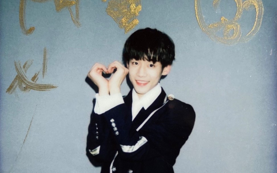 "我叫谢兴阳,是个秀逗糖."_哔哩哔哩 (゜-゜)つロ 干杯~-bilibili