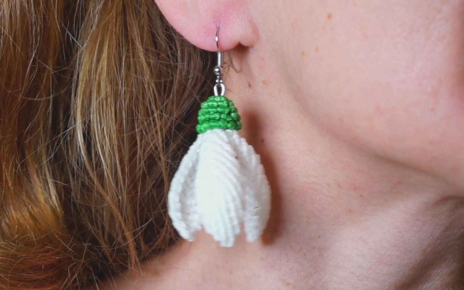 DIY easy macrame snowdrop earrings  Macrame flower tutorial  Macrame earrings哔哩哔哩bilibili