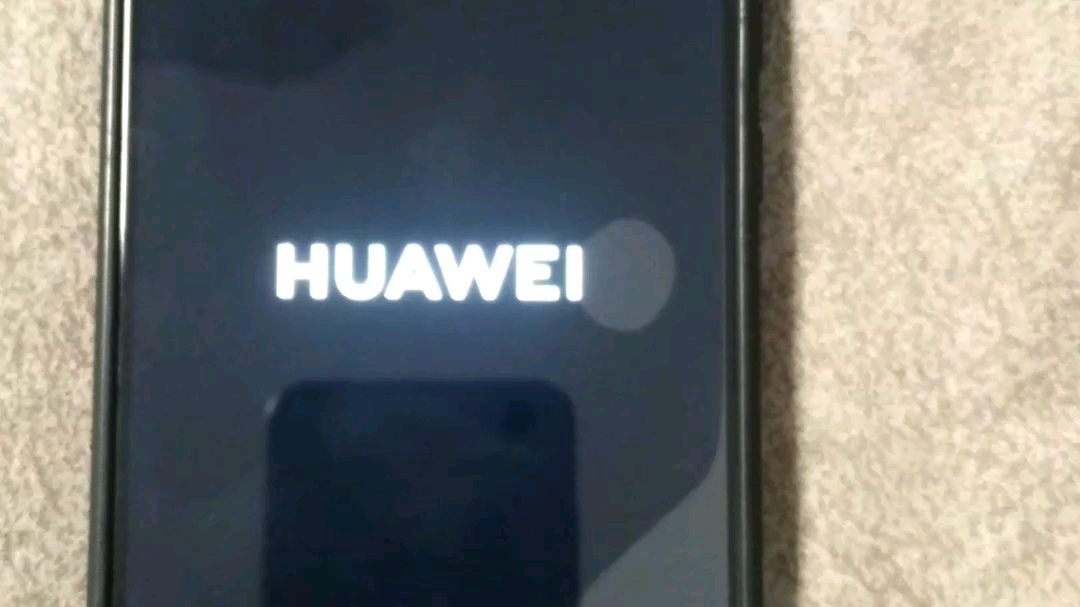 [图]我的备用机（星海的主力机）HUAWEI Mate 20开机+配置信息+充电画面