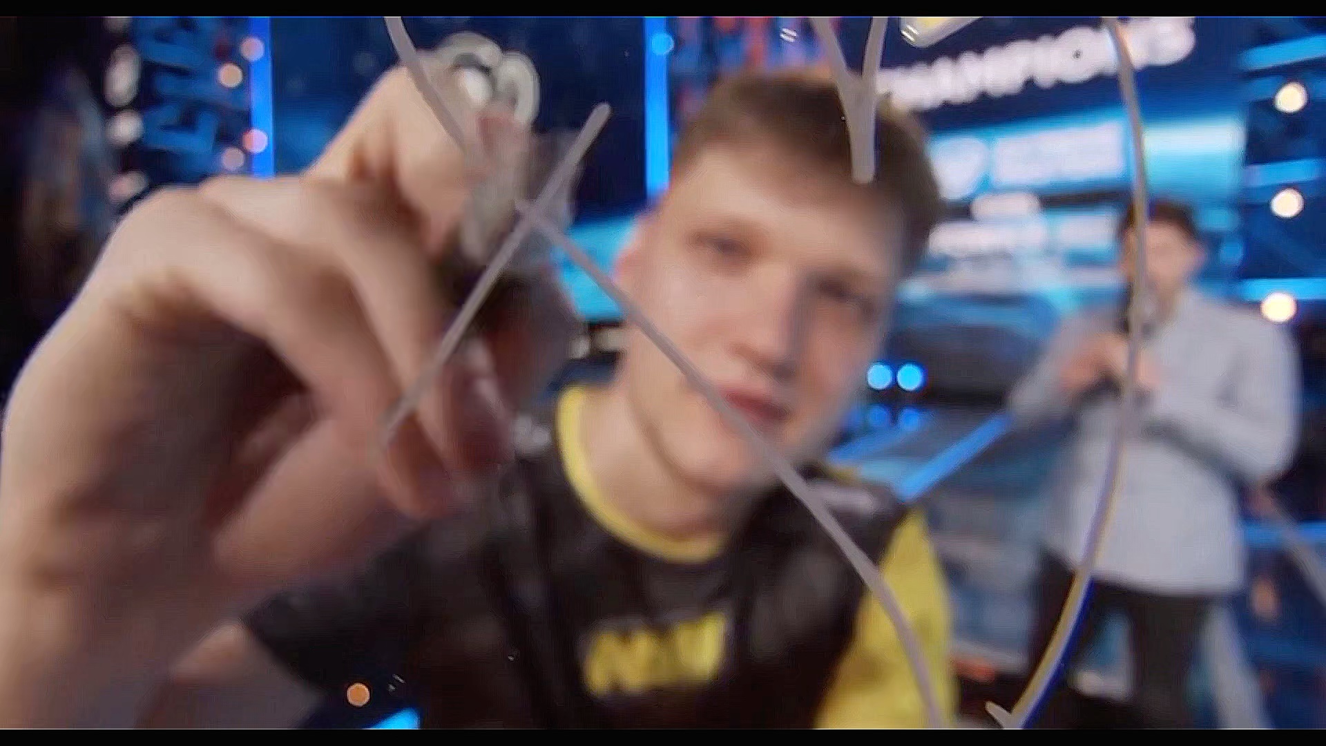 天才只是遇见s1mple的门槛罢了