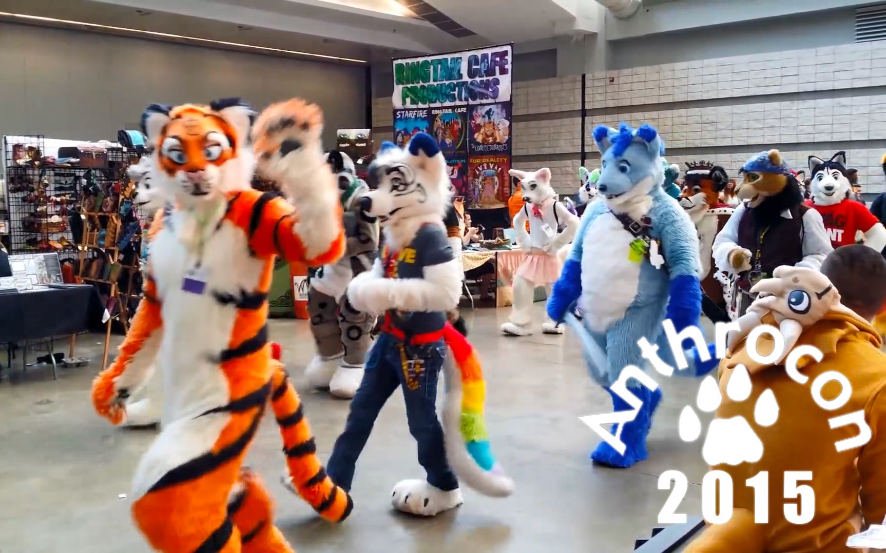 [图]【国外&兽装】一起来看看国外的兽装游行吧！Anthrocon-2015