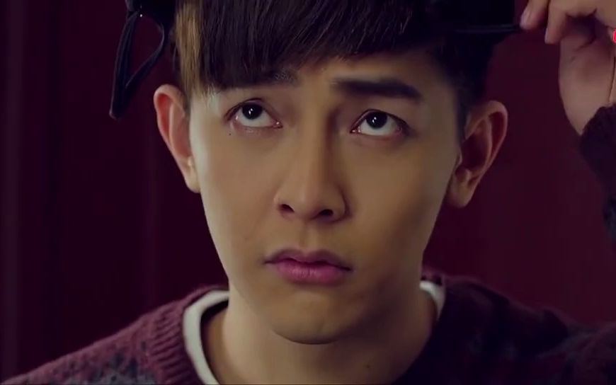 戚薇喝多了不清醒被汪东城背来还以为是在家里