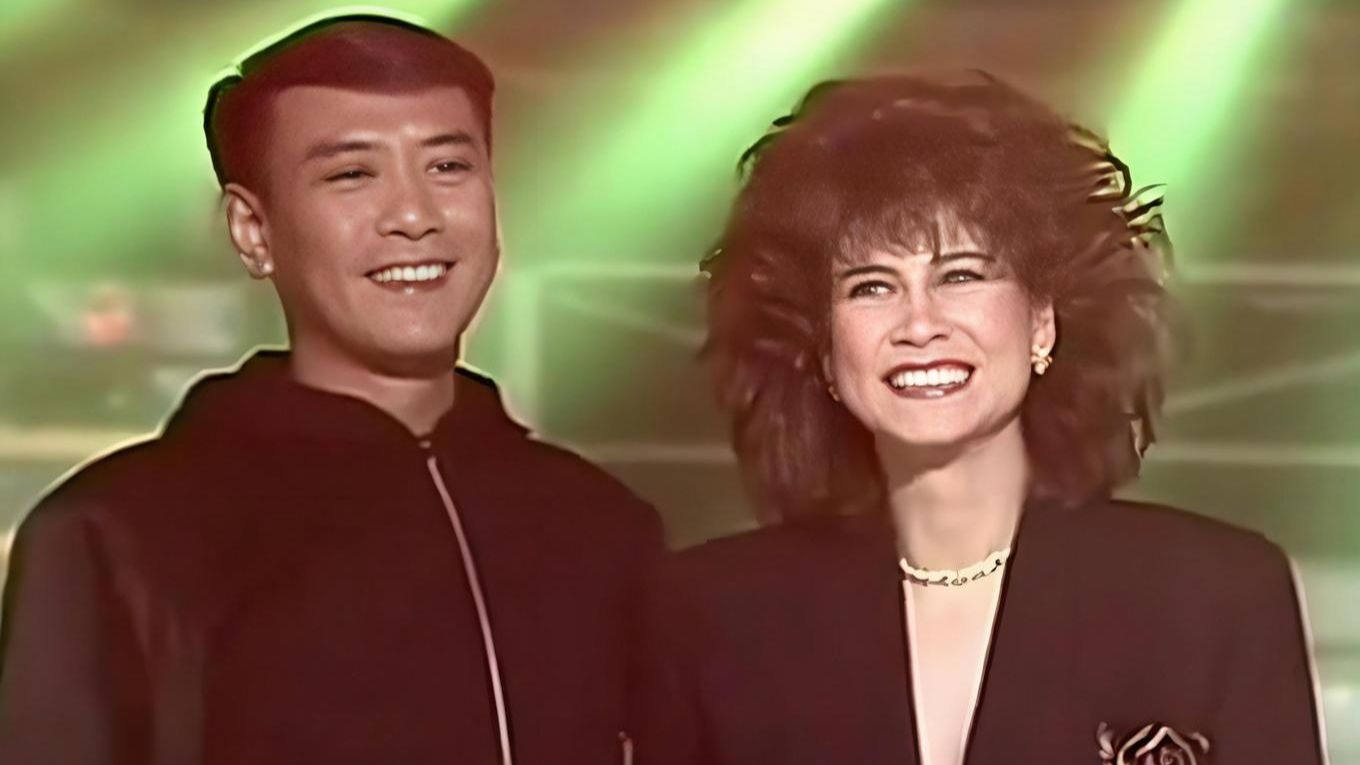 罗文,甄妮《铁血丹心》