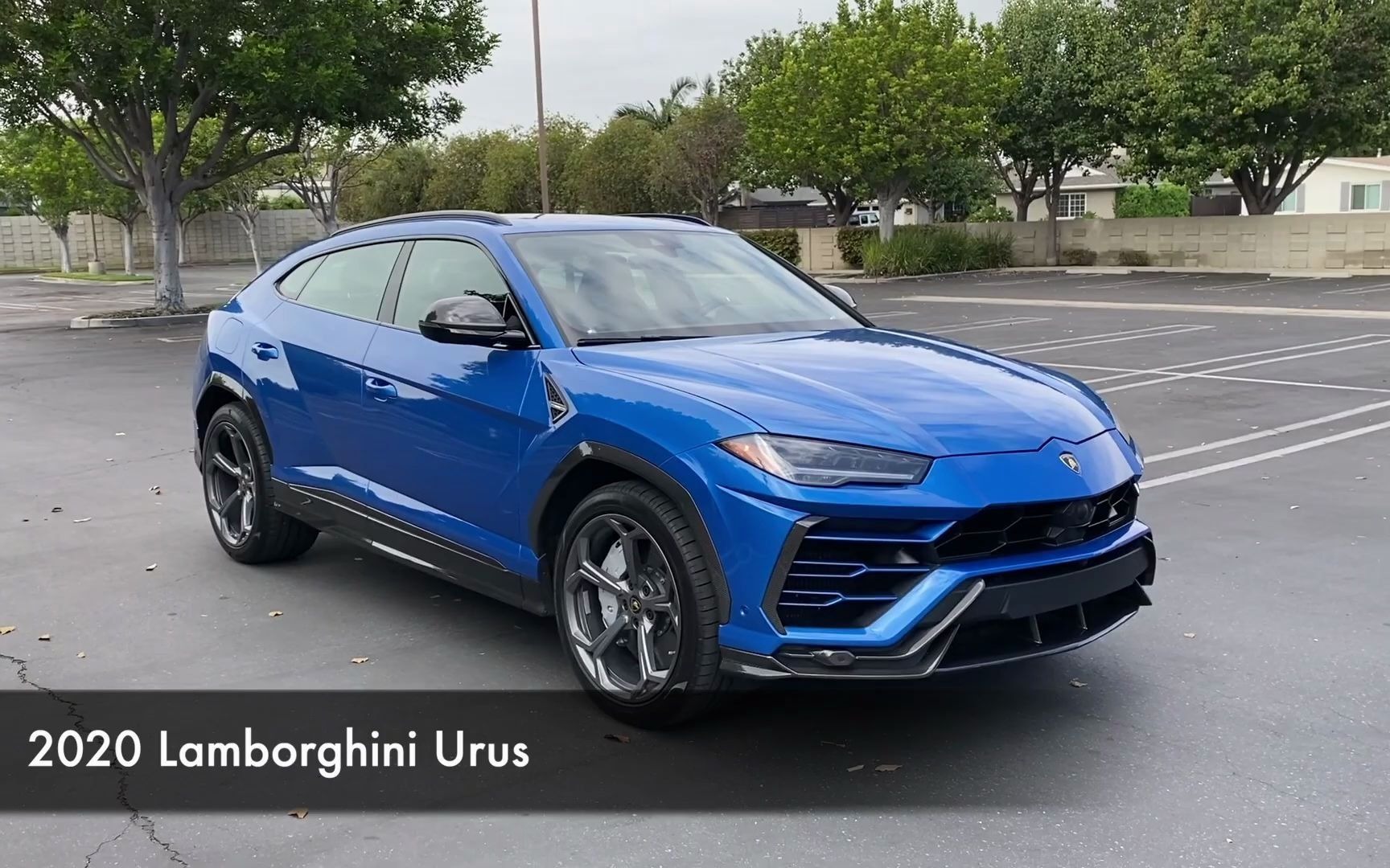 【疯狂但是毕竟是suv】 2021款兰博基尼urus_哔哩哔哩_bilibili