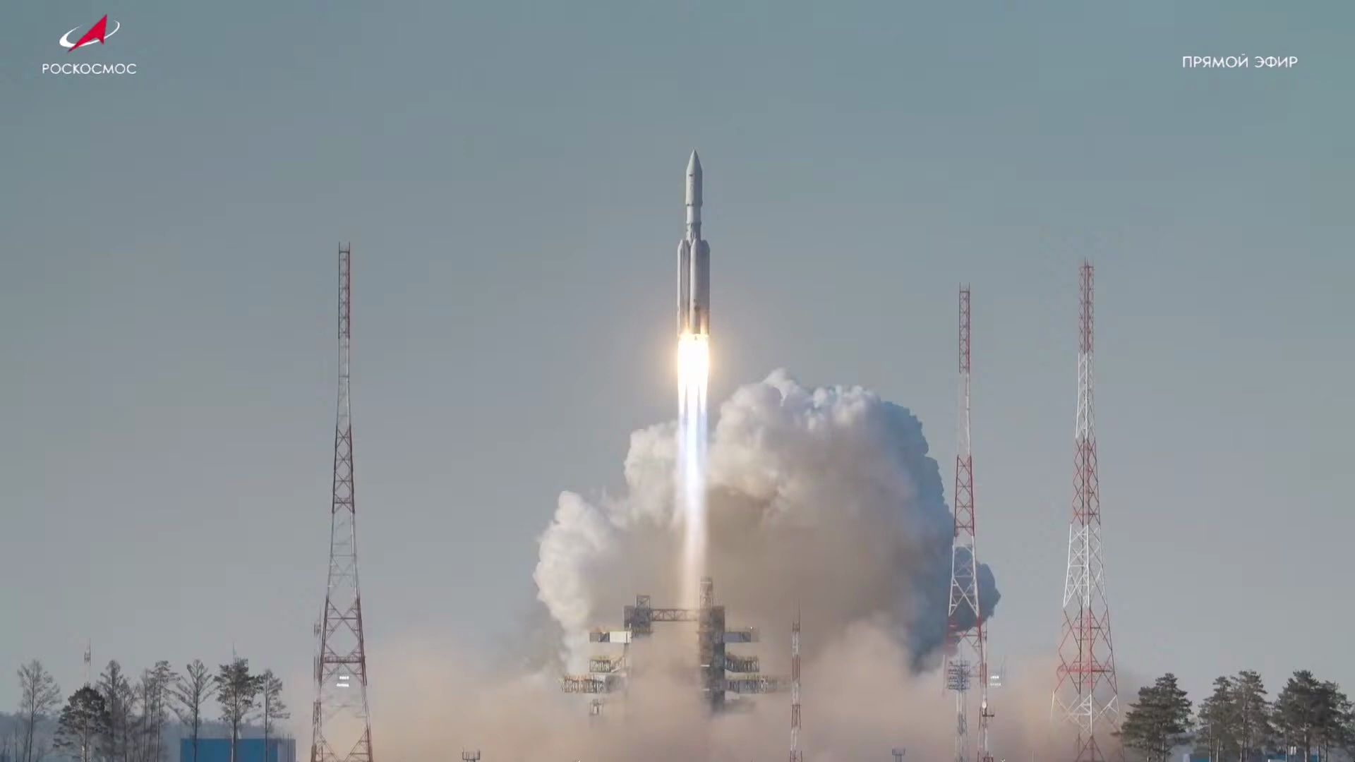 俄罗斯新一代安加拉-a5运载火箭经历三次推迟后成功发射