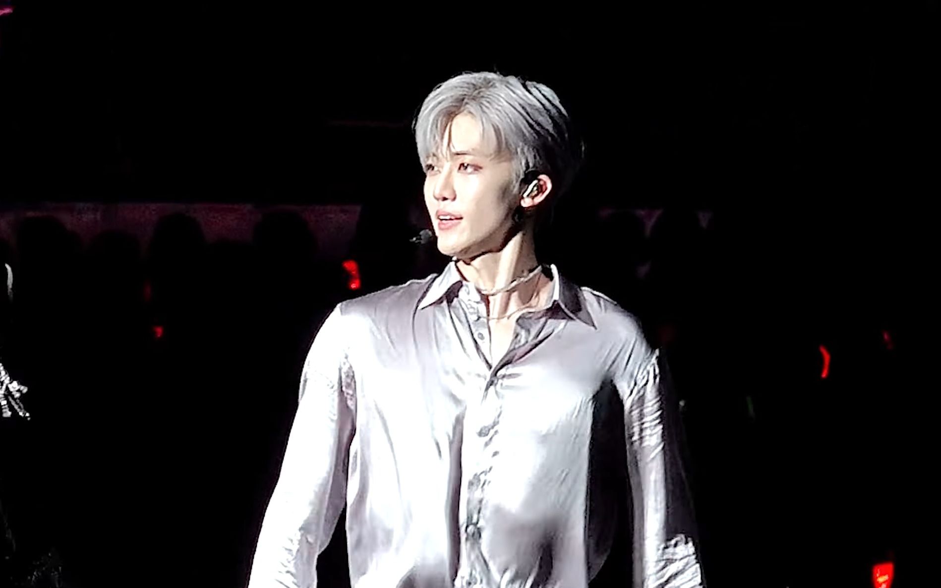 【罗渽民】(持更中)奇迹娜娜之jaemin银发丝绸衬衫全场直拍合集!