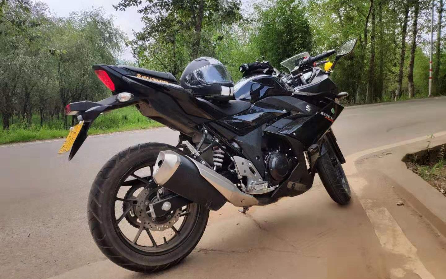 gsx250铃木小小r佛系跑山新手上山还不叫救护车