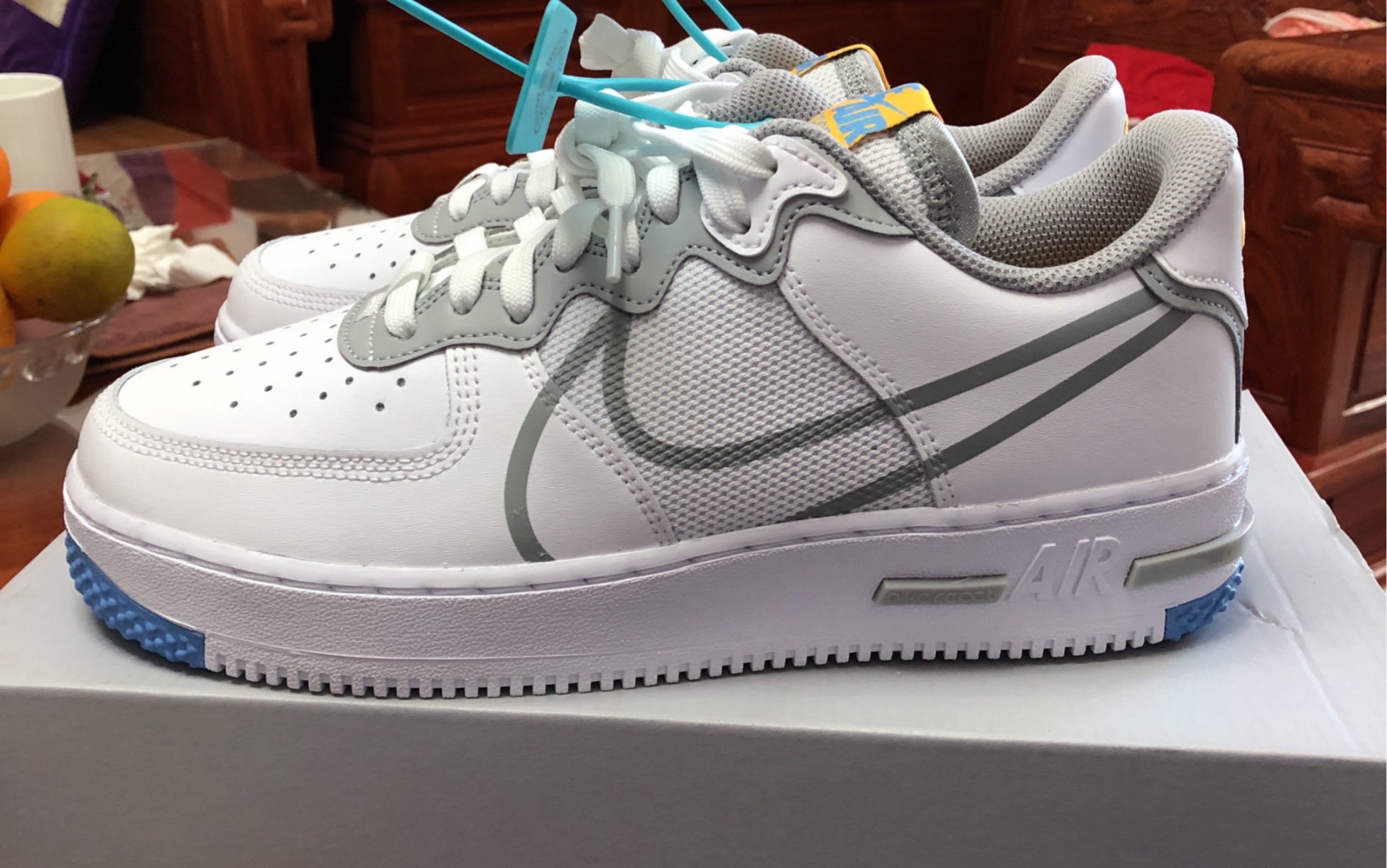 nike air force1 react白蓝开箱