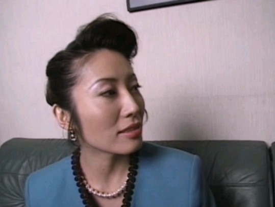 被遗忘的九十年代日本性感艳星河村恵美子