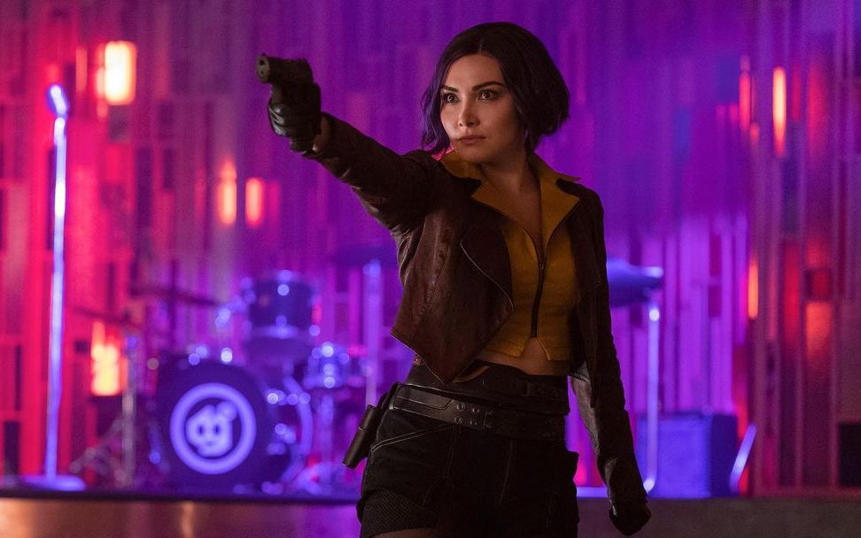 《星际牛仔》真人剧"菲64瓦伦坦faye",丹妮艾拉·皮内达daniella