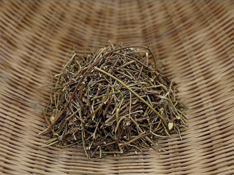 【中药名】鸡骨草 jigucao 【别名】黄头草 大黄草【性味归经】性凉味