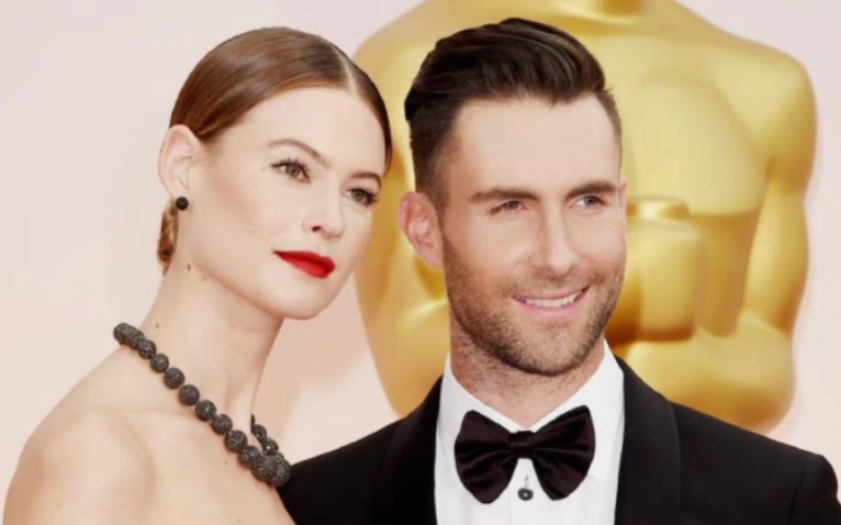 maroon 5乐队主唱"骚当"被曝出轨丑闻!_哔哩哔哩_bilibili