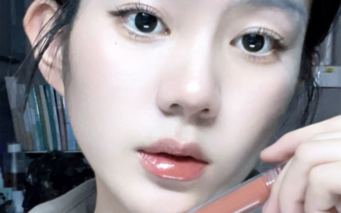 03女大学生爱用口红分享|春夏就是要涂玻璃唇呀!