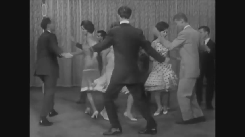 [图]有很多人一开始看了《低俗小说》后，想来学lindyhop，今天来看下Dance Demonstration of The Twist (1961)