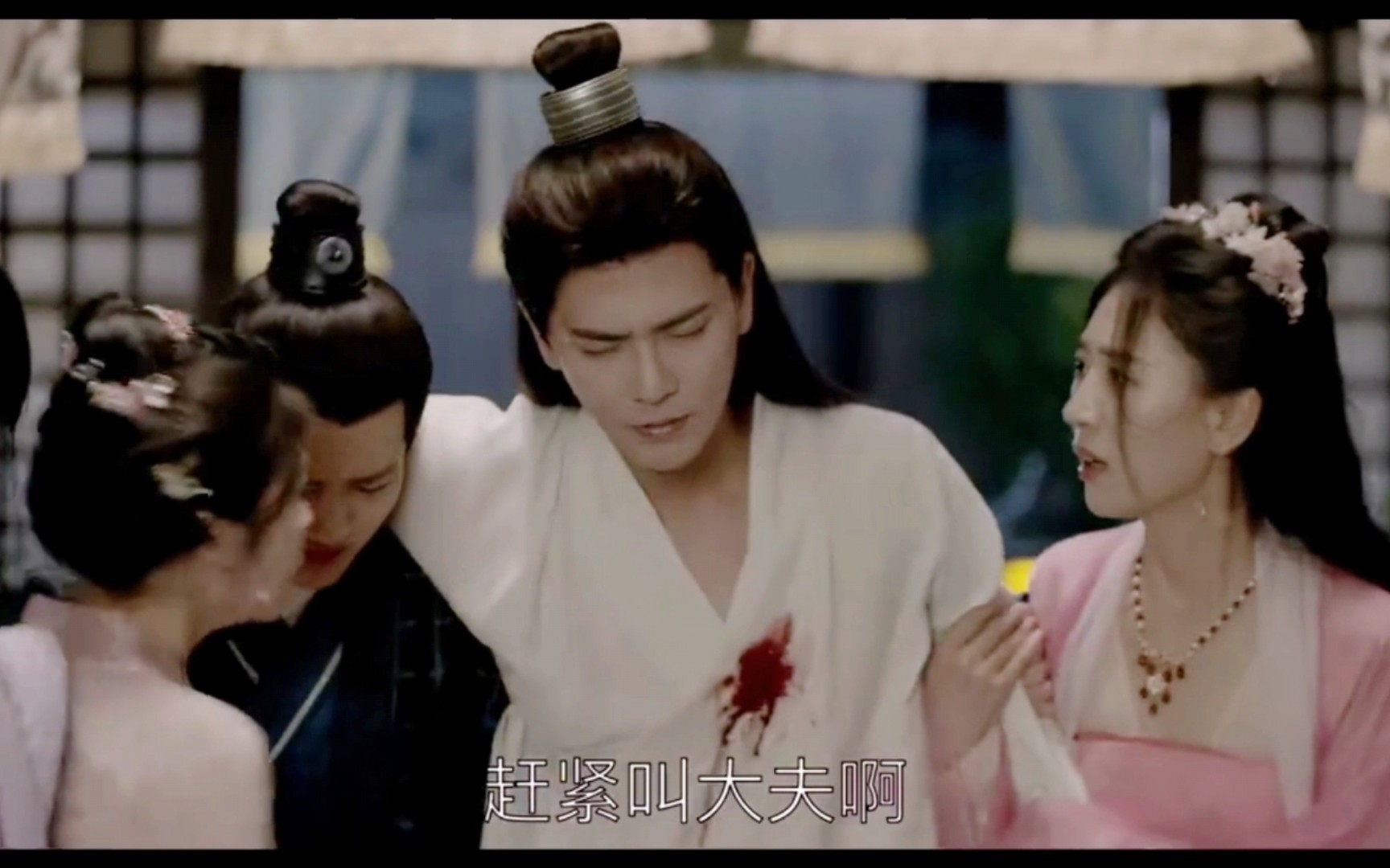 【虐男主】急火攻心晕倒,中毒昏迷,自挖心虚弱