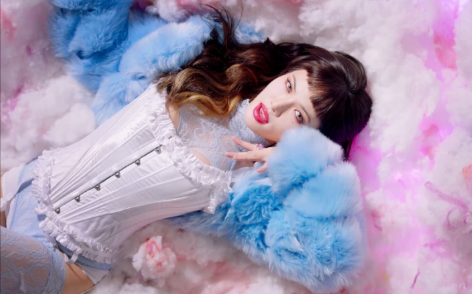 【金泫雅】新歌《im not cool》mv公开!