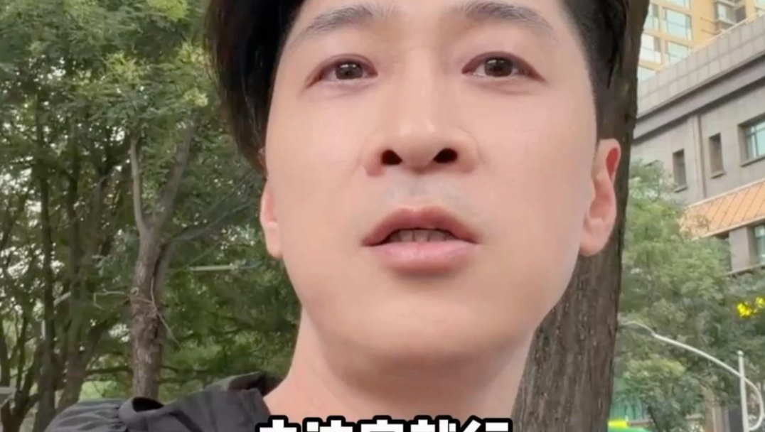 谁也别说能吃完这一碗板面，完全不可能#日常vlog