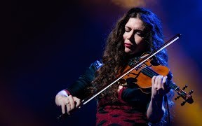 [图]"The Last Serenade" | Lili Haydn