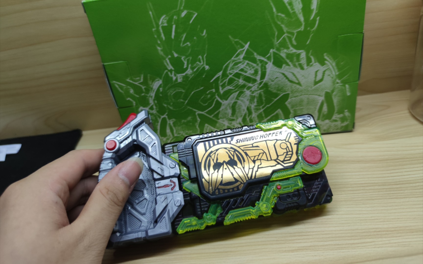 国产假面骑士01 闪耀突击蝗虫密钥——但是中奖了