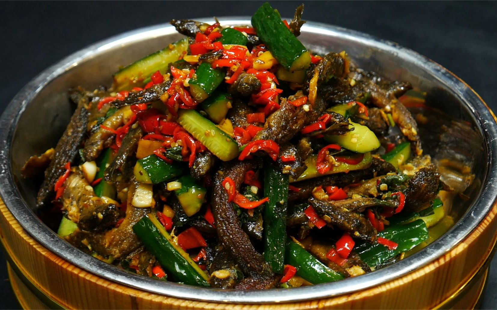 这才是"泥鳅"的正确做法,香辣美味,配上米饭能吃三大碗饭