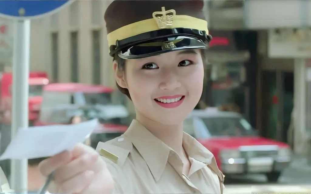 【beyond日记之莫欺少年穷】黄贯中×万绮雯经典片段剪辑_哔哩哔哩