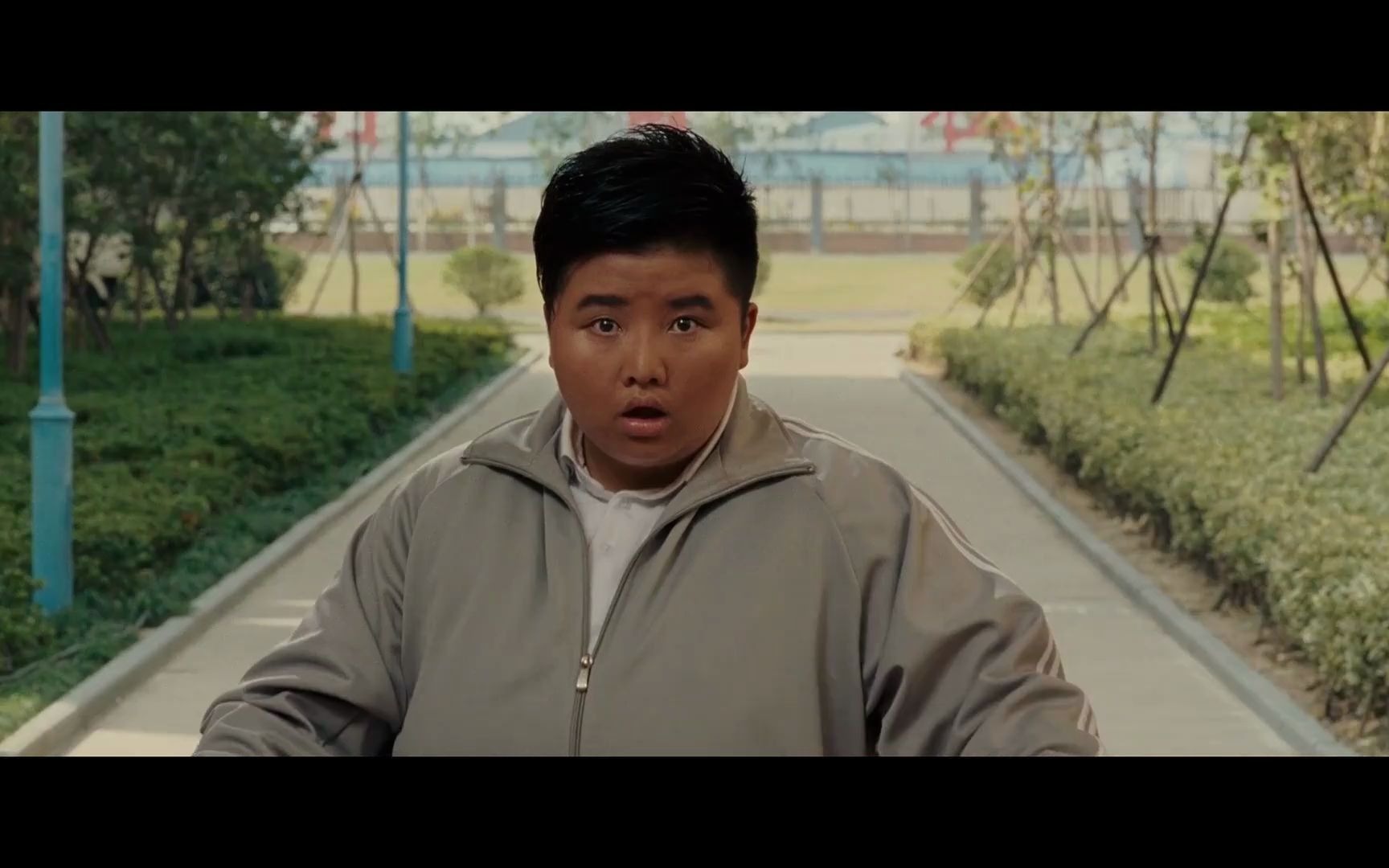 长江七号:小狄有了七仔,富二代都羡慕他,想要把七仔买走