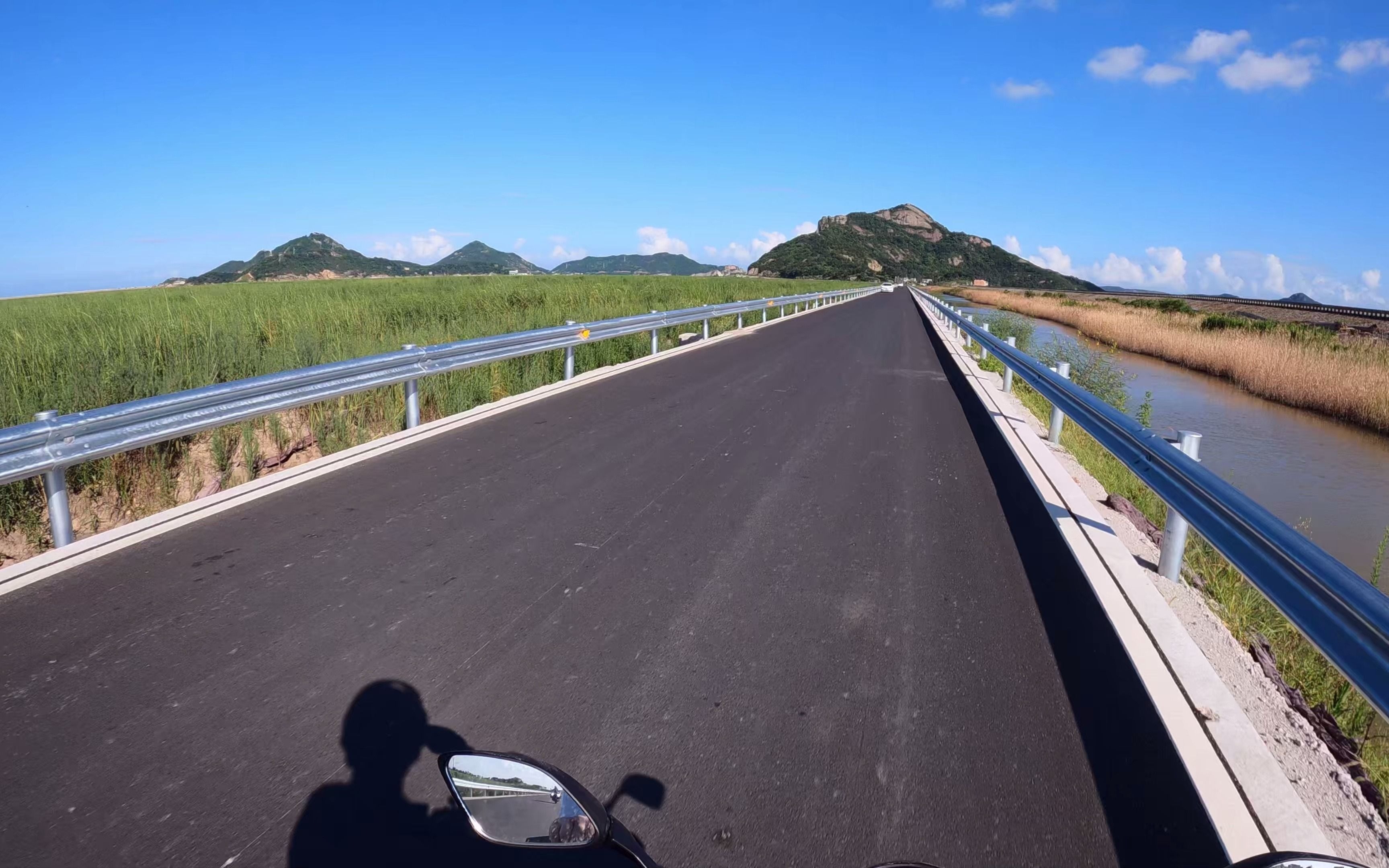 就这样骑到世界尽头