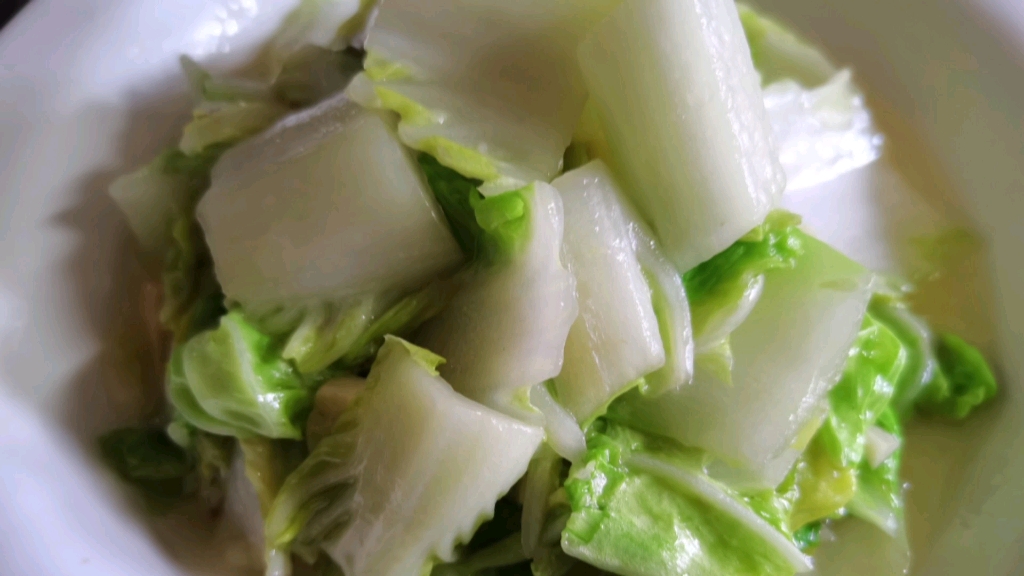 餐厅顾客点名要吃清炒黄白菜,一起来看看是怎么操作的吧