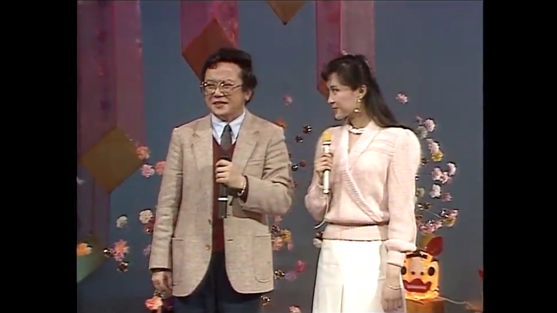 1986春节联欢晚会直播图片