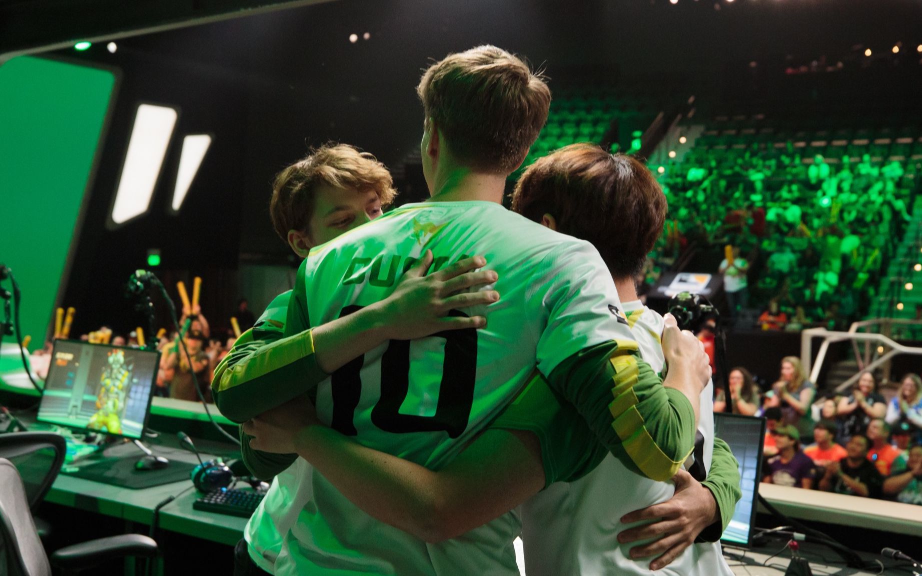 owl洛杉矶英勇队纪念